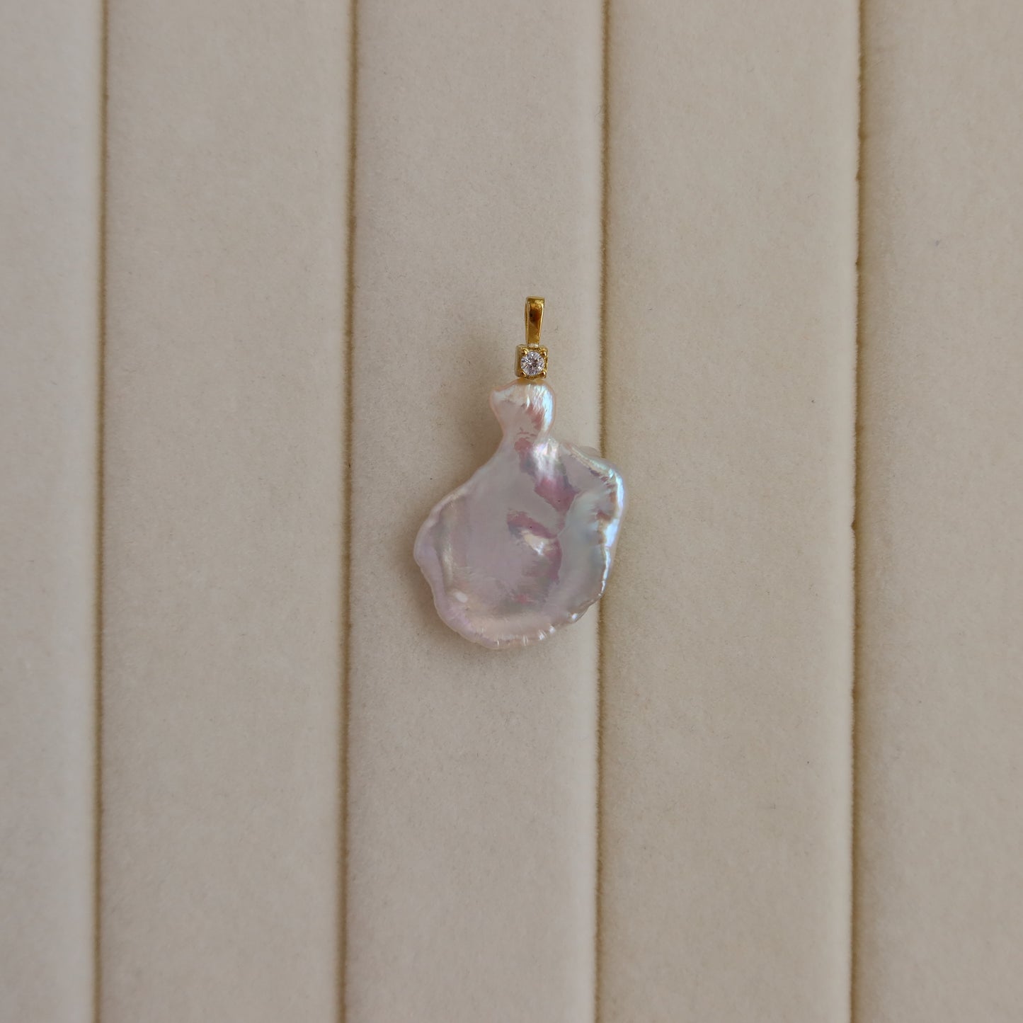 Keshi Pearl Pendant - 4