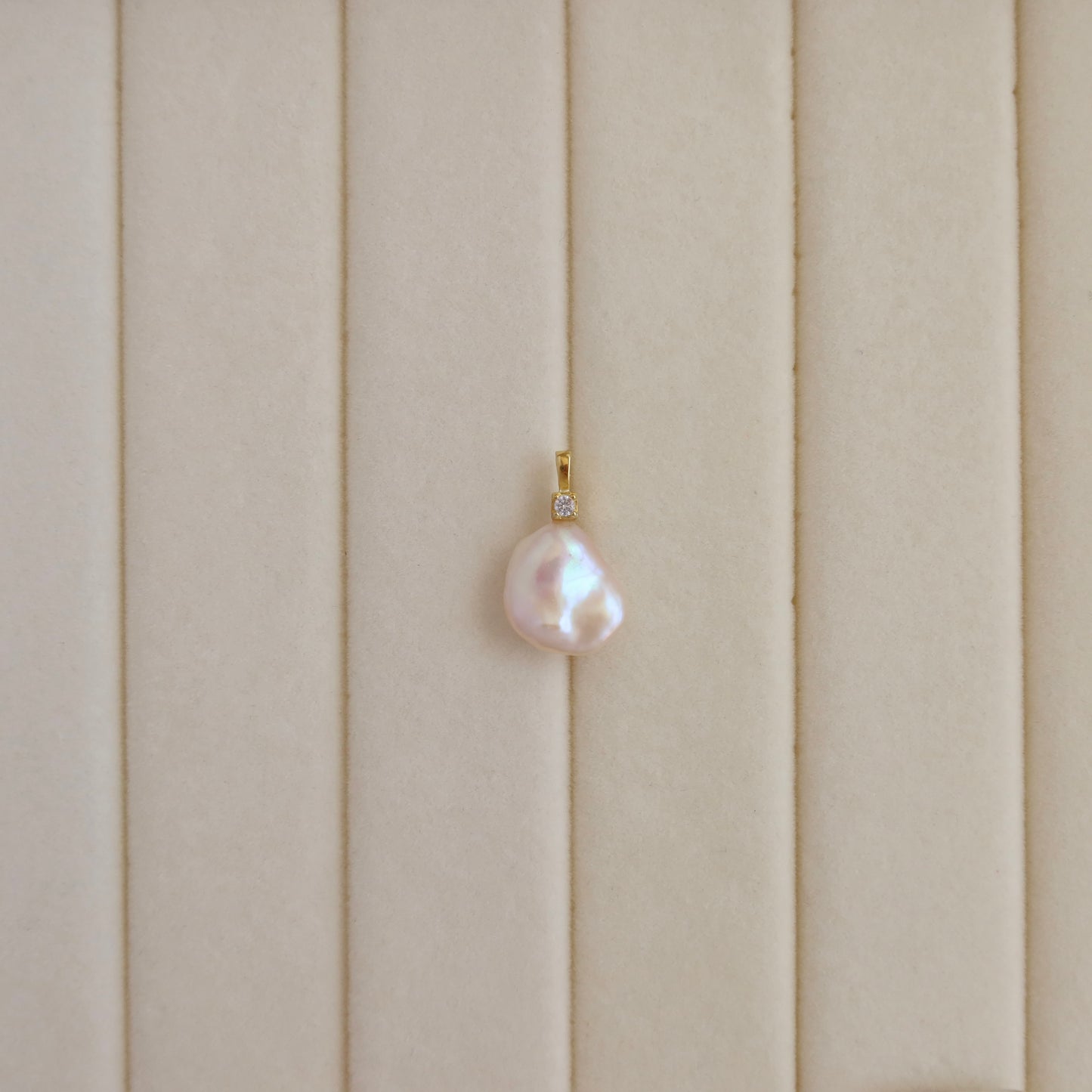 Keshi Pearl Pendant - 6