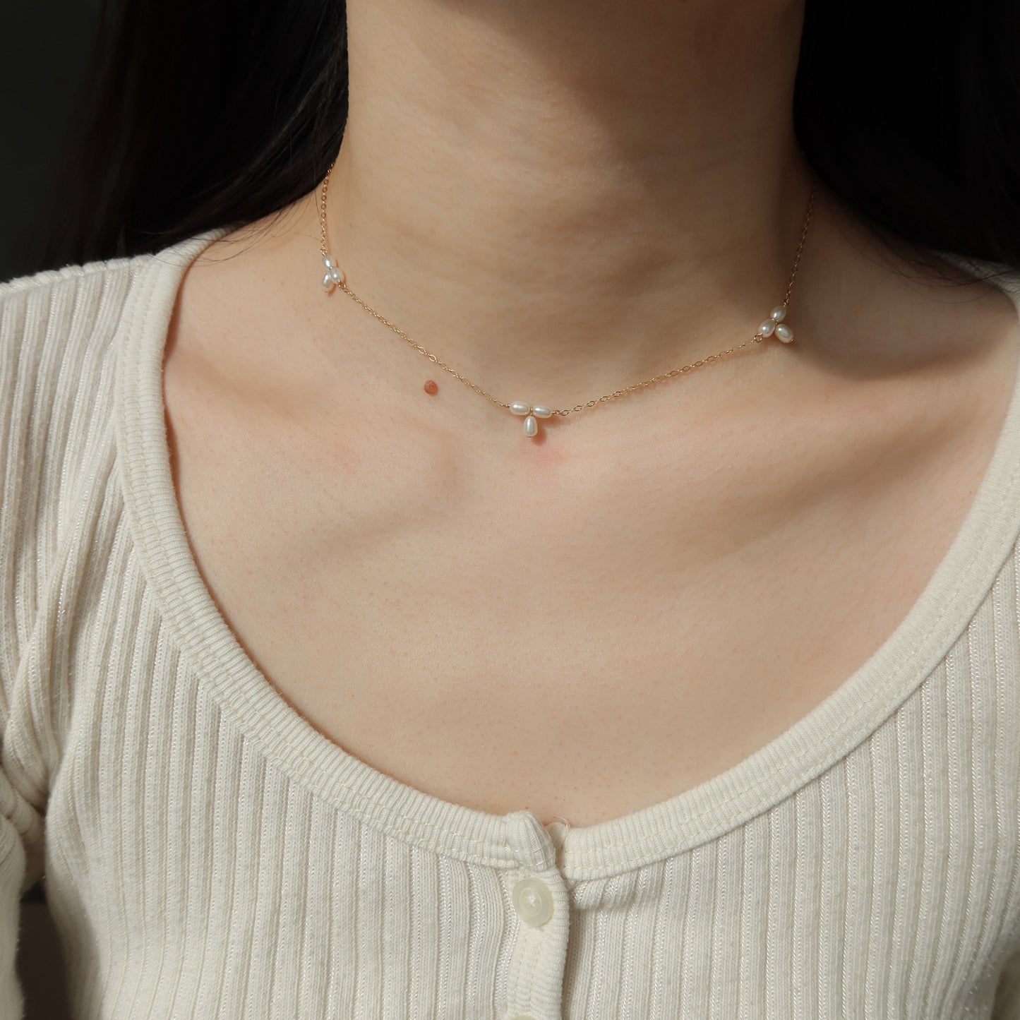 Iris Pearl Necklaces