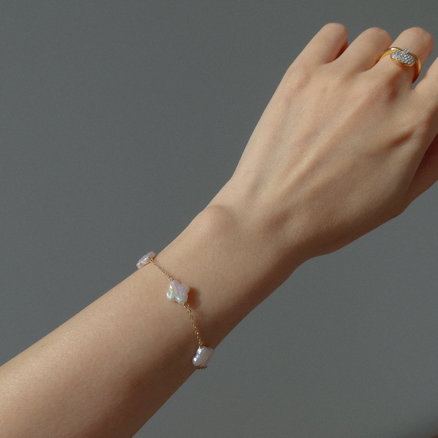 Clover Pearl Bracelets