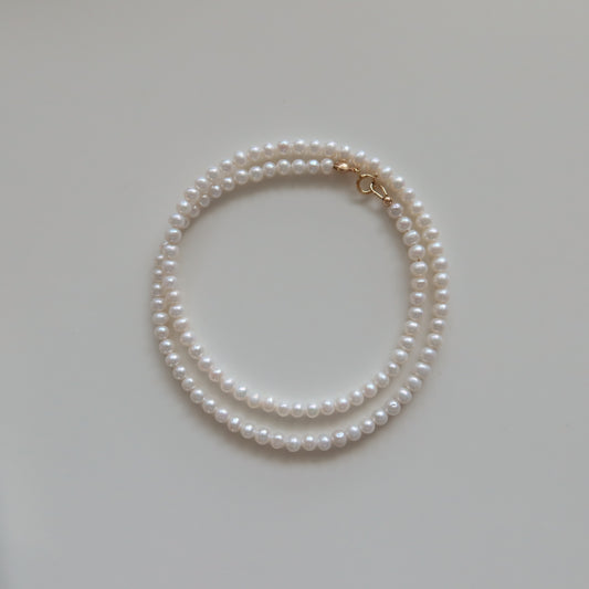 Grace Pearl 串珠颈链