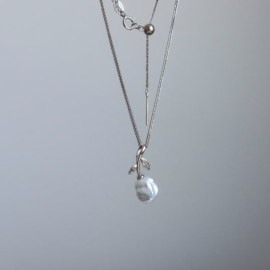 Rose Keshi Pearl Pendant Necklace