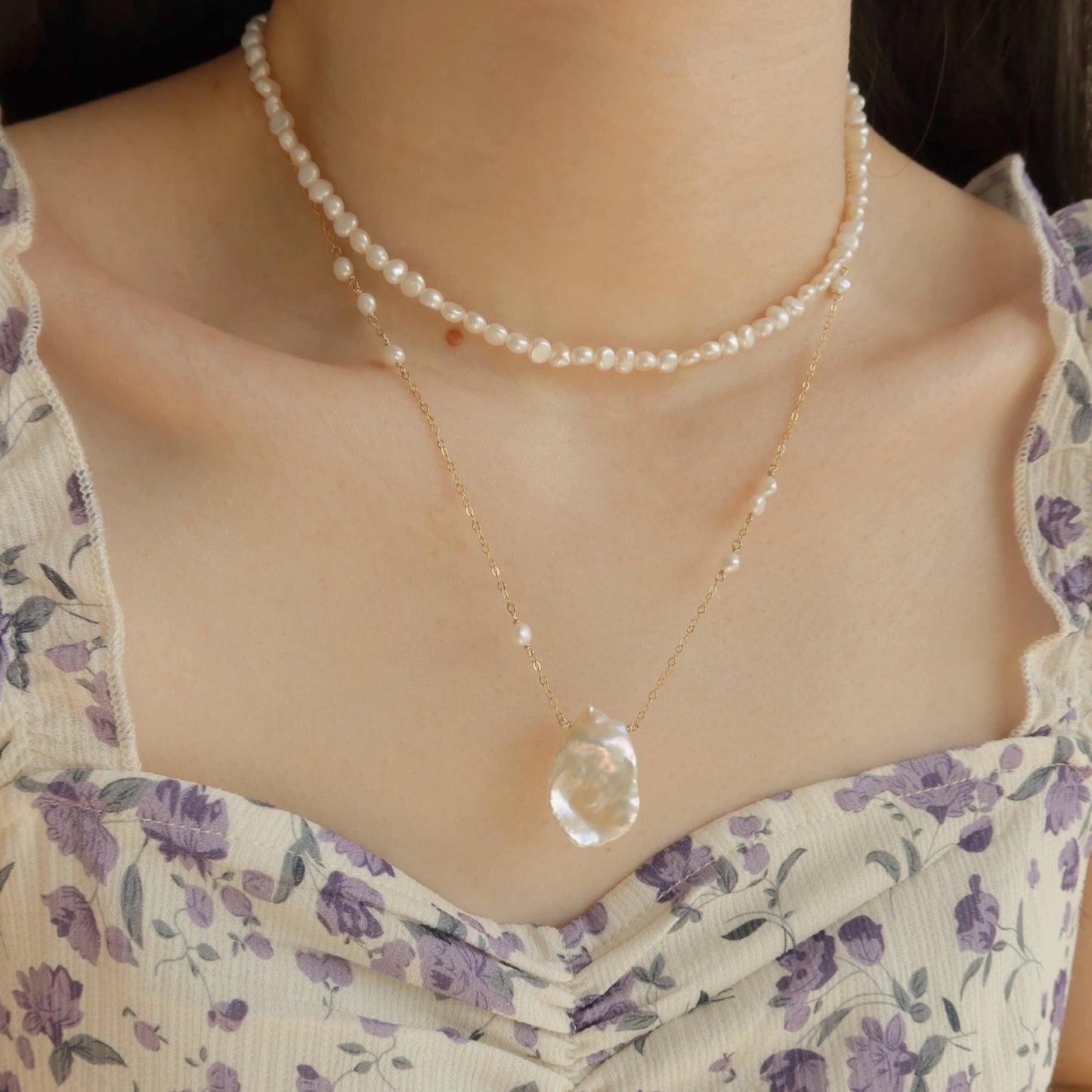 Pétale Pearl Necklaces