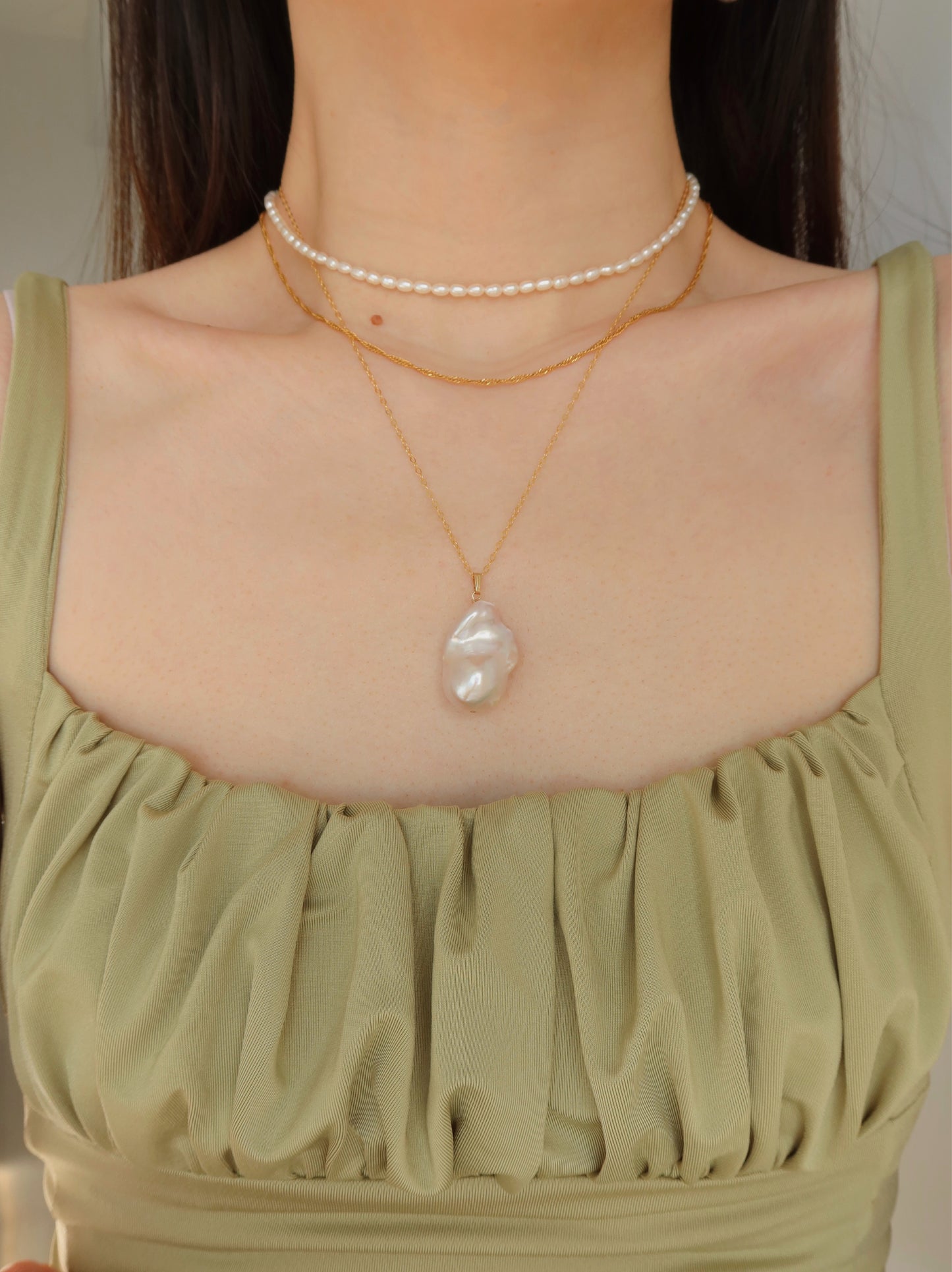 Chloé 巴洛克珍珠项链