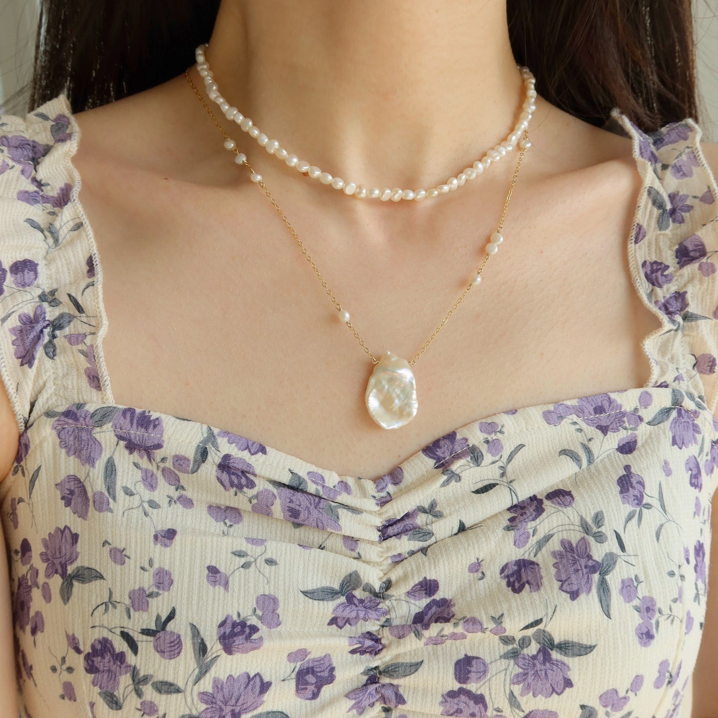 Pétale Pearl Necklaces