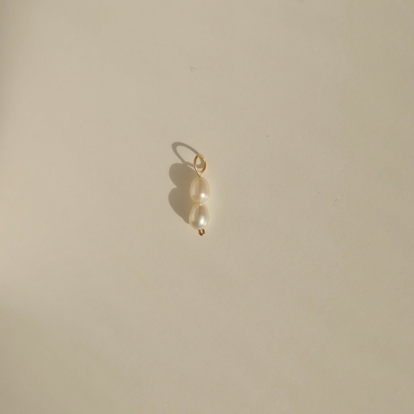 双米珍珠耳环饰物(单个)