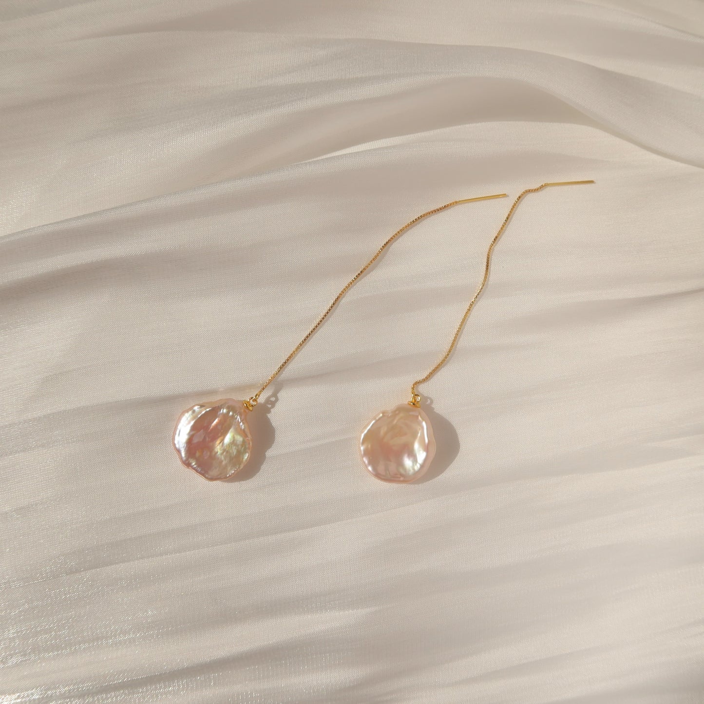Pétale Pearl Earrings