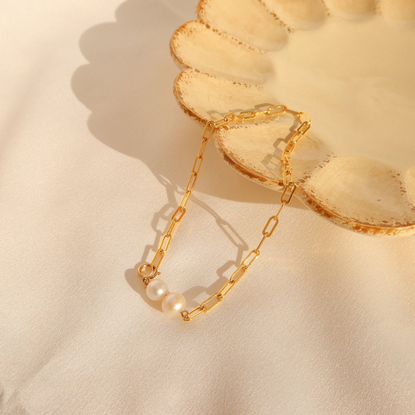 Paperclip Dual Pearl Bracelet