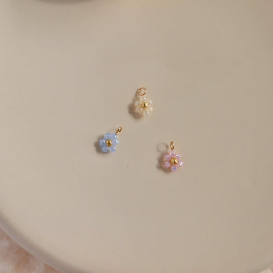 Daisy Pendants