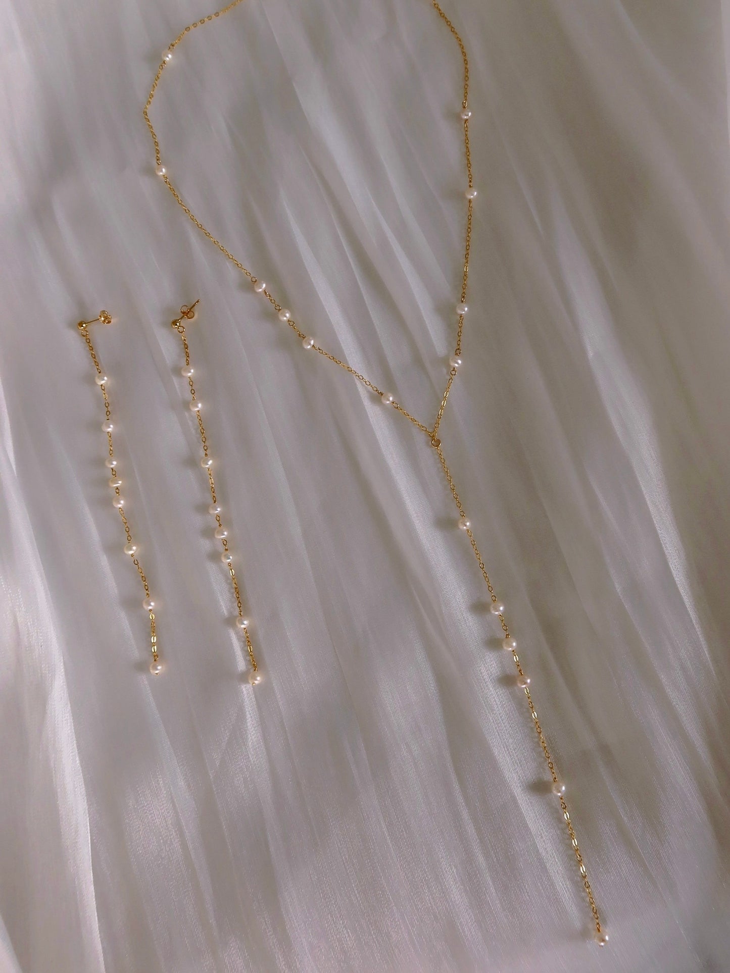 Gloria Pearl Necklace