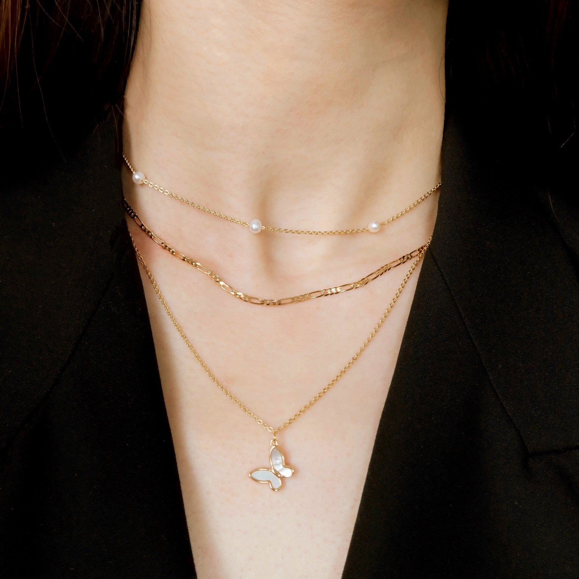 Pearl satellite necklace