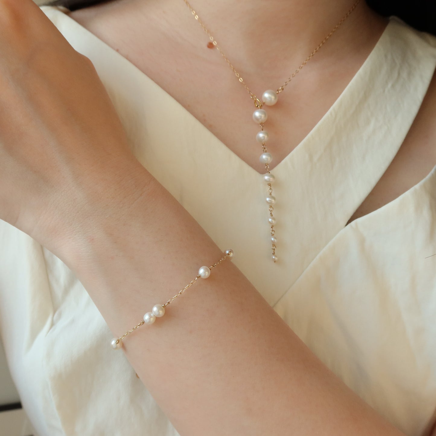 Étoilée Pearl Satellite Bracelet