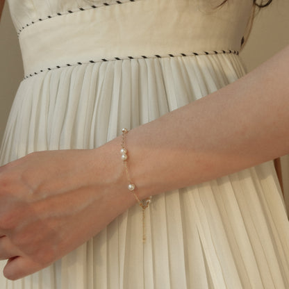 Étoilée Pearl Satellite Bracelet
