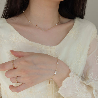 Étoilée Pearl Satellite Necklace