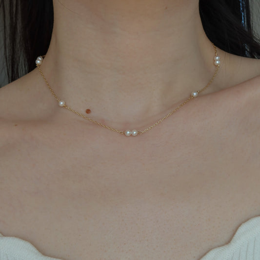 Étoilée Pearl Satellite Necklace