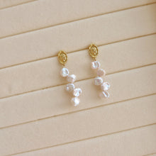 Load image into Gallery viewer, Dahlia Keshi Pearl Dangle Earrings
