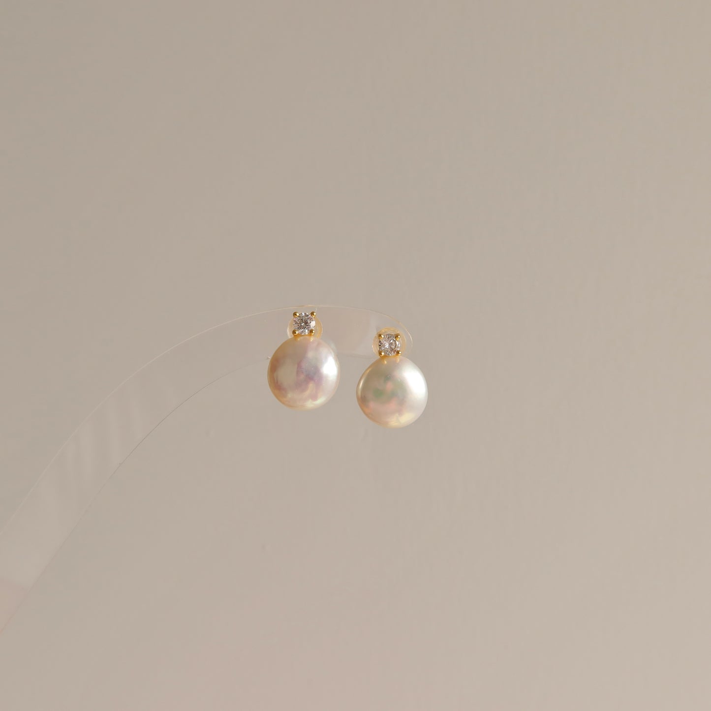 Eleanor Pearl Earrings