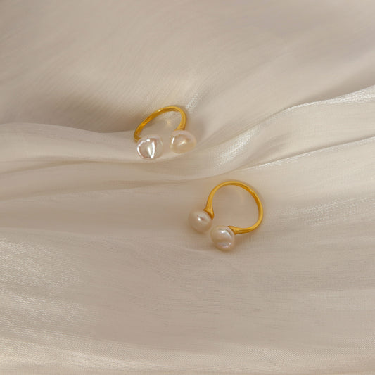 Aimee Baroque Pearl Rings