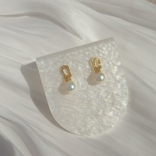 Horseshoe Pearl Earrings