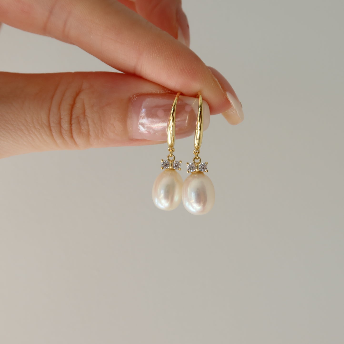 Pearl Dangle Earrings