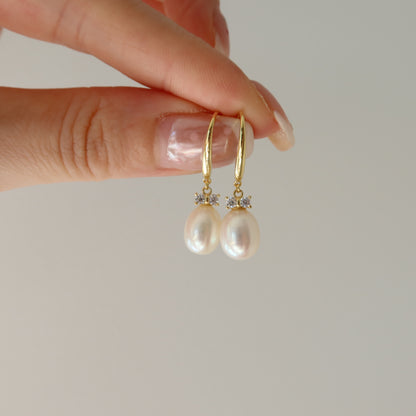 Pearl Dangle Earrings