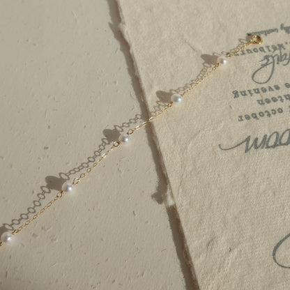 Éloise Pearl Satellite Bracelets