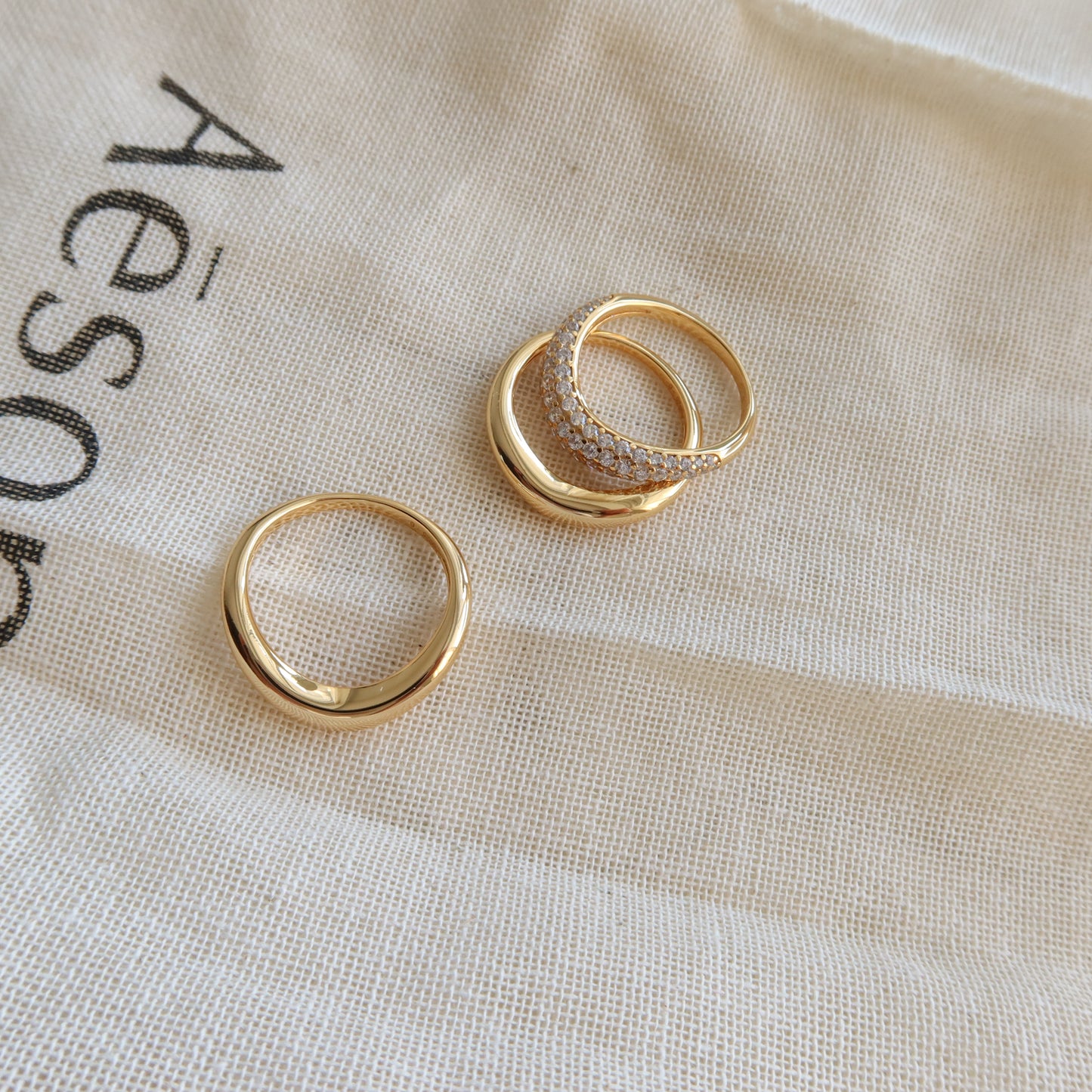 Flow Triple Rings