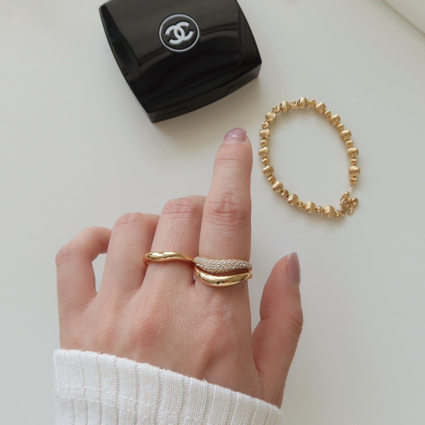 Flow Triple Rings