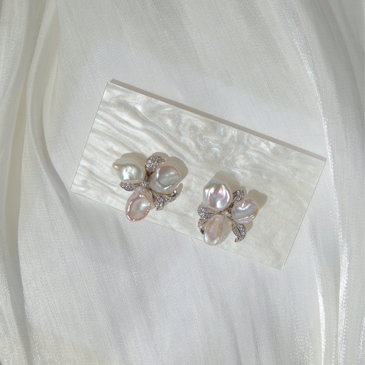 Elise Keshi Pearl Earrings (Limited Edition)