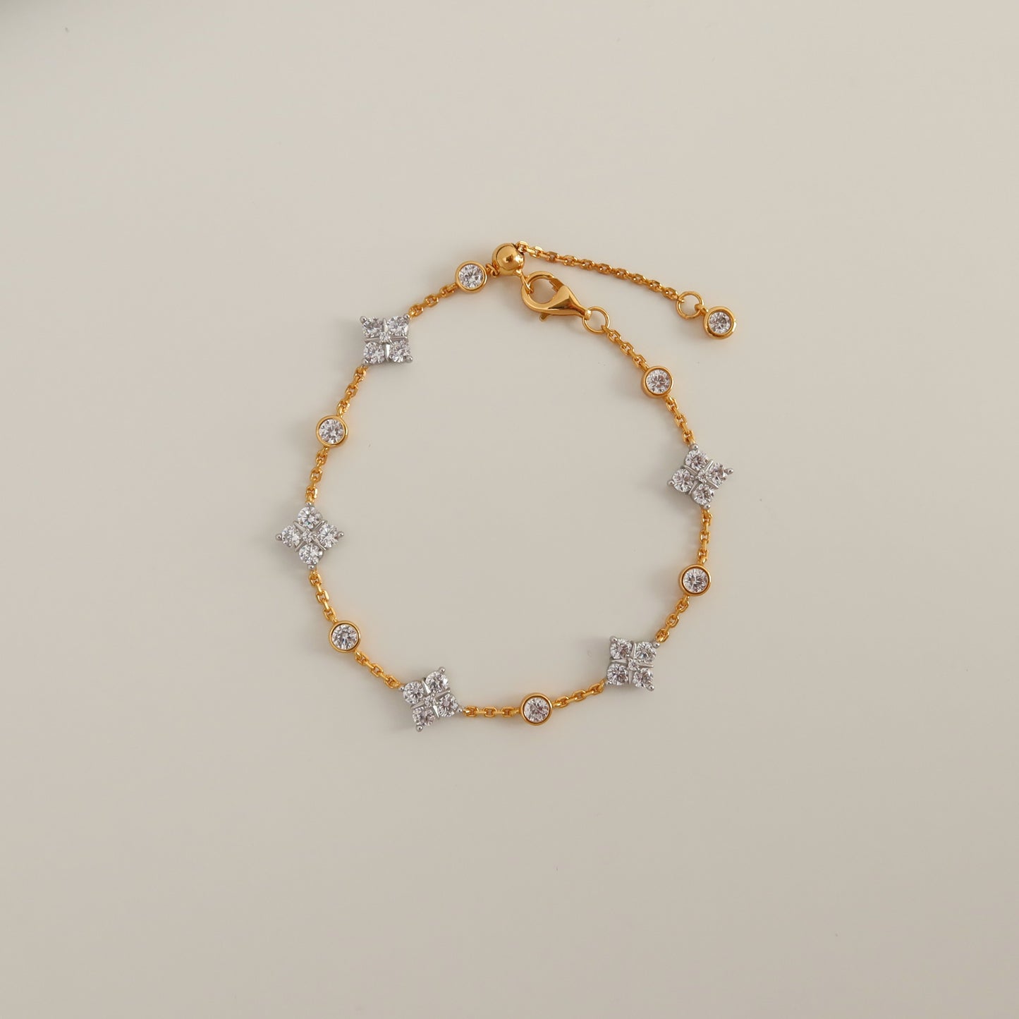 Lorreta Clover Bracelet
