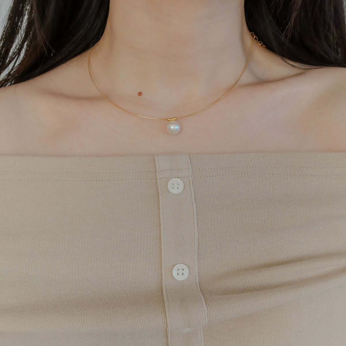 Luna Floating Pearl Collar