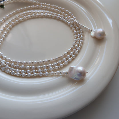 蛇形链上漂浮珍珠项链