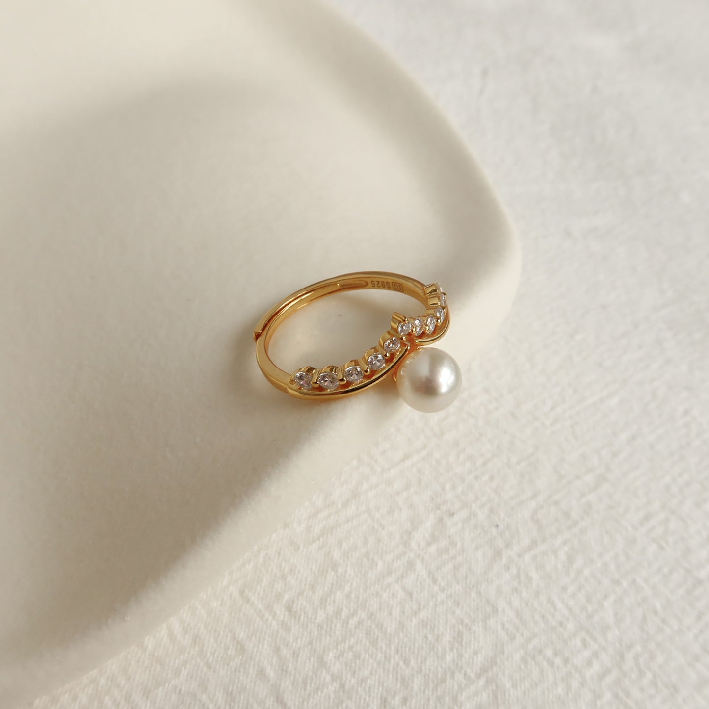 Tiara Chevron Ring