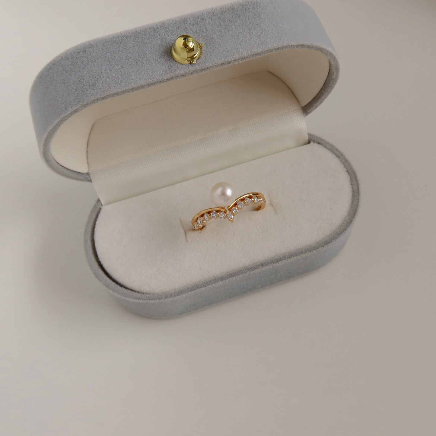 Tiara Chevron Ring