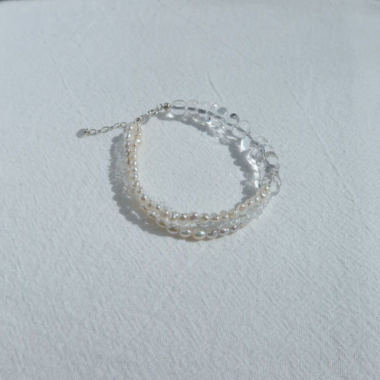 Lueur Crystal Quartz Bracelet
