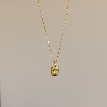 蛇形链上漂浮珍珠项链