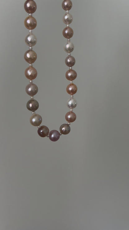 Macaron Baroque Pearl Necklaces (Limited Edition)