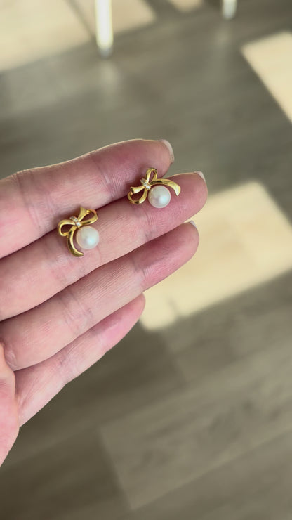 蛇形链上漂浮珍珠项链