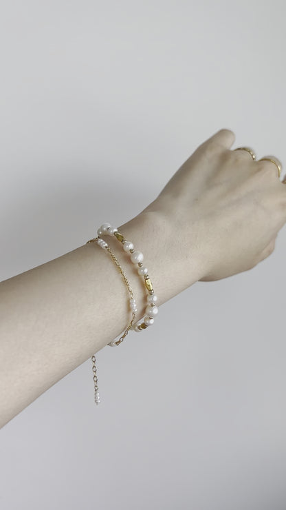 Lucie Pearl Bracelet