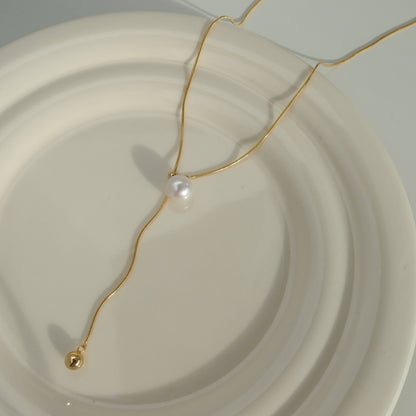 Leila Lariat Necklace