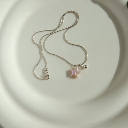 蛇形链上漂浮珍珠项链