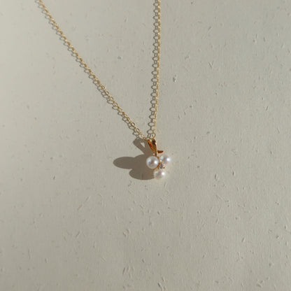 Triolet Pearl Pendant Necklace