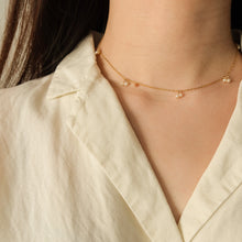 Load image into Gallery viewer, Cherry Pearl Chokers

