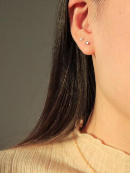 Petite Pearl Studs (18k Gold)