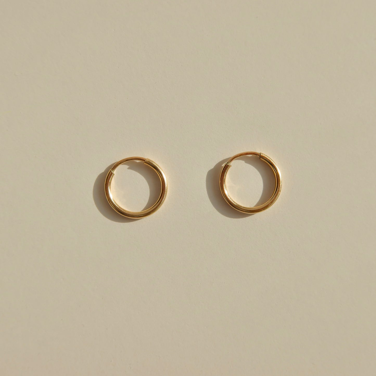 Small Infinity Hoops 12mm (Single)