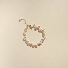 Load image into Gallery viewer, Zoe Keshi Pearl Bracelets
