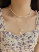 Load image into Gallery viewer, Rome Pearl Chokers
