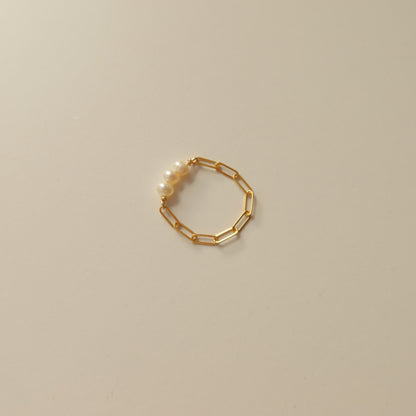 Link Chain Pearl Rings