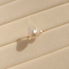 Load image into Gallery viewer, Chloé Double Pearl Rings
