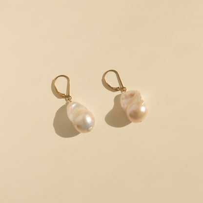 Chloé Baroque Pearl Earrings